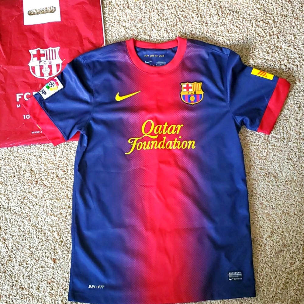 LAST CHANCE!! David Villa Barcelona Jersey